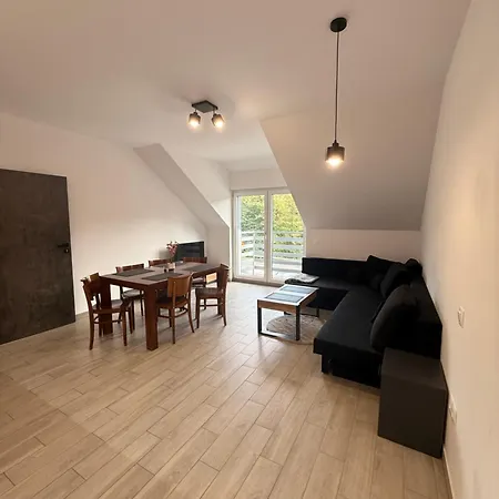 Apartament - Kłodzka 41