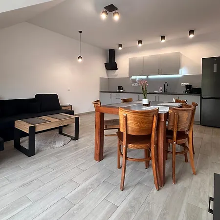 - Kłodzka 41 Apartament