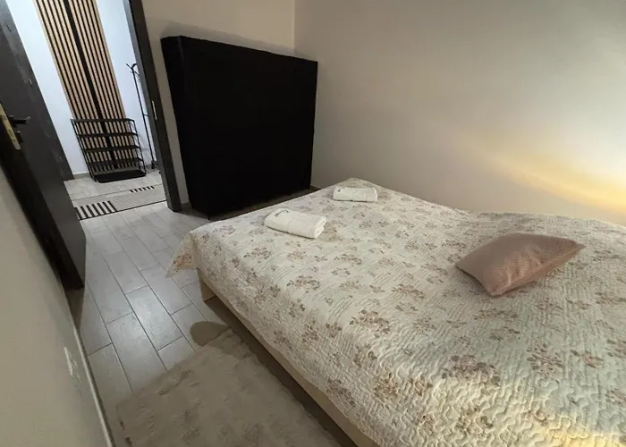 Apartament - Kłodzka 41 *